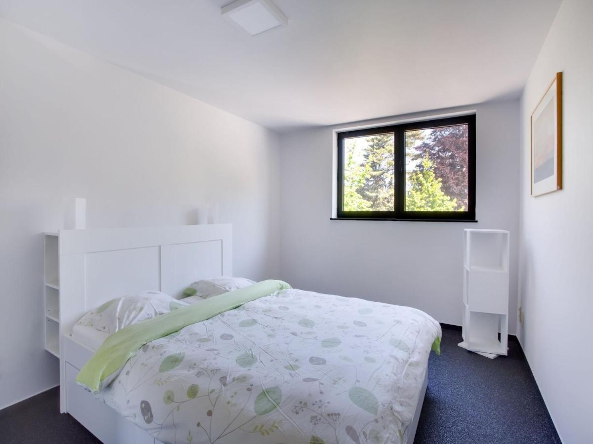 Modern Holiday Home In Scherpenheuvel With Infrared Sauna エクステリア 写真